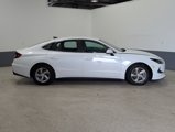 Used 2021 Hyundai Sonata SE image 2