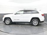 Used 2020 Jeep Grand Cherokee Laredo image 5