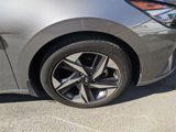 Used 2023 Hyundai Elantra SEL w/ Convenience Package image 3