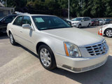 Used 2010 Cadillac DTS image 2