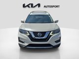 Used 2017 Nissan Rogue SV image 2