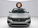Used 2021 Volkswagen Passat 2.0T SE image 2