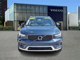 Used 2022 Volvo XC40 T5 Inscription w/ Advanced Package image 2