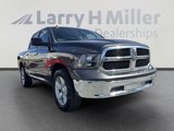 Used 2017 RAM 1500 SLT image 2