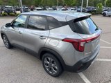 Used 2024 Kia Seltos LX image 4