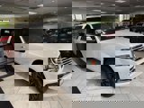 Used 2017 Lincoln Navigator Select image 2