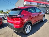 Used 2023 Chevrolet Bolt EUV LT w/ Comfort Package image 2