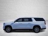Used 2022 Chevrolet Suburban LT image 2