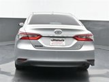 Used 2022 Toyota Camry LE image 4