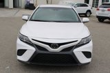 Used 2018 Toyota Camry L image 2