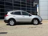 Used 2015 Toyota RAV4 LE image 2