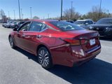 Used 2023 Nissan Altima 2.5 SV image 3
