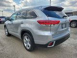 Used 2017 Toyota Highlander Limited image 6