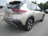 Used 2023 Nissan Rogue SL w/ SL Premium Package image 5