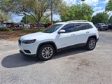 Used 2020 Jeep Cherokee Latitude Plus image 2