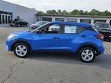 New 2025 Nissan Kicks Play S image 2