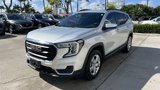 Used 2022 GMC Terrain SLE w/ Driver Convenience Package image 5
