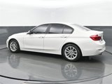 Used 2017 BMW 320i xDrive Sedan image 3