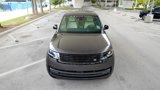 Used 2025 Land Rover Range Rover Long Wheelbase Autobiography image 4