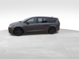 Used 2018 Chrysler Pacifica Touring Plus w/ S Appearance Package image 5
