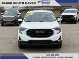 Used 2021 GMC Terrain SLE w/ Driver Convenience Package image 2