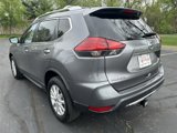 Used 2017 Nissan Rogue SV image 5