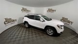Used 2022 GMC Terrain SLE w/ Driver Convenience Package image 2