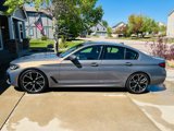 Used 2022 BMW M550i xDrive w/ Executive Package image 3