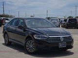 Used 2020 Volkswagen Jetta SE image 2