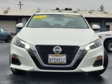 Used 2021 Nissan Altima 2.5 SV w/ SV Premium Package image 2