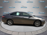 Used 2017 Toyota Camry LE image 2