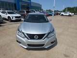 Used 2017 Nissan Altima 2.5 SV image 2