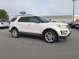 Used 2017 Ford Explorer XLT w/ Equipment Group 202A image 2