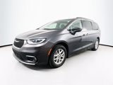 Used 2022 Chrysler Pacifica Touring-L image 3