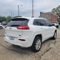 Used 2017 Jeep Cherokee Overland image 5