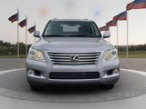 Used 2011 Lexus LX 570 4WD w/ Luxury Pkg image 2