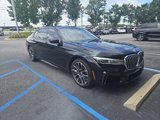 Used 2020 BMW 750i xDrive w/ M Sport Package image 3