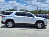 Used 2022 Chevrolet Traverse LS image 2