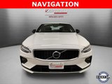 Used 2020 Volvo S60 T6 R-Design image 2