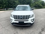 Used 2017 Ford Explorer XLT image 3