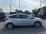 Used 2013 Ford Focus SE w/ SE Winter Pkg image 4