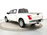 Used 2018 Nissan Titan SV image 6