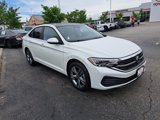 Used 2024 Volkswagen Jetta SE image 5