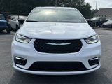 New 2025 Chrysler Pacifica Select image 3