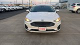 Used 2020 Ford Fusion SE image 4