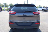Used 2016 Jeep Cherokee Sport image 4