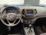 Certified 2020 Jeep Cherokee Latitude w/ Cold Weather Group image 5