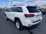 Used 2020 Jeep Grand Cherokee Laredo image 5