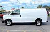 Used 2015 Chevrolet Express 2500 image 3