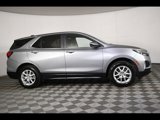 Used 2023 Chevrolet Equinox LT image 2